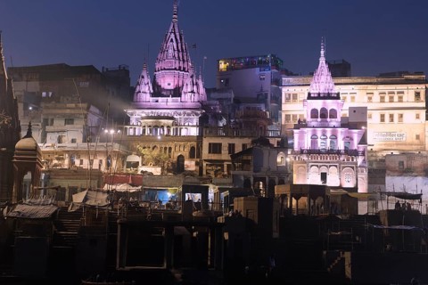 Temples at Manikarnika Ghat at night