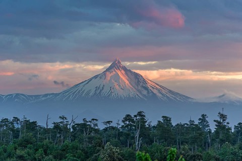 Puyehue volcano in the evening light