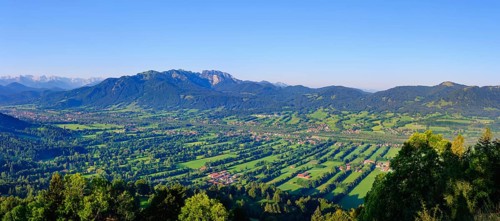 Panorama from Sonntraten near Gaissach over the Isar valley