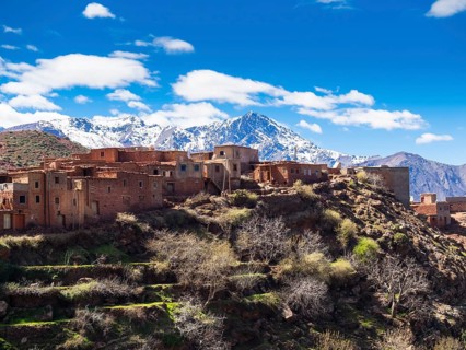 Anammer adobe village