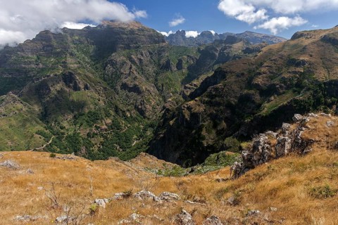 Mountains in the hinterland of Campanario