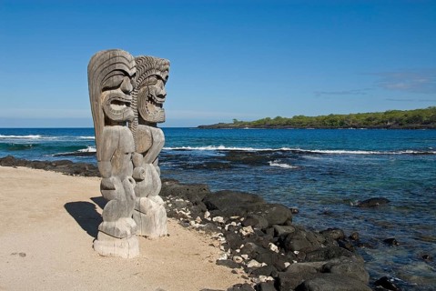 Tiki totems