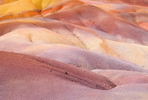 Chamarel Coloured Earths