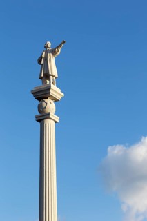 Columbus Monument