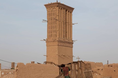 Wind tower