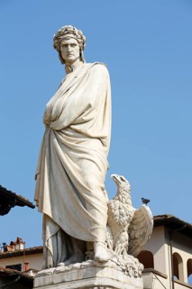 Statue of Dante Alighieri