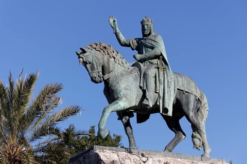 Statue of King Jaime I
