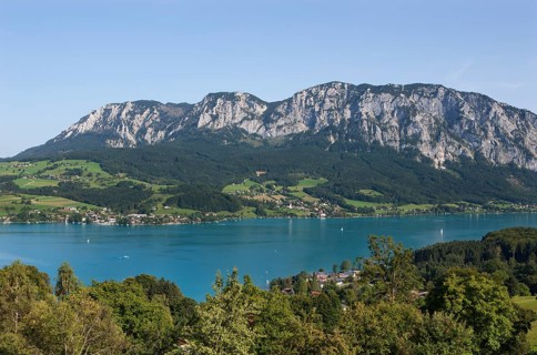 Hollengebirge mountains