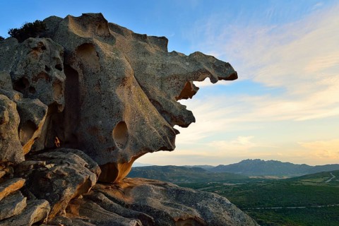 Rock formation on the Capo d'Orso in the evening light