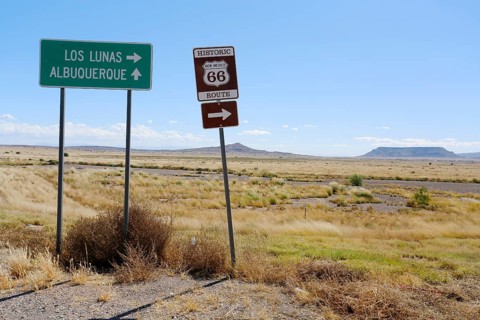 Turnoff to the Historic Route 66