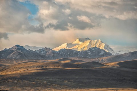Cordillera Real at sunset