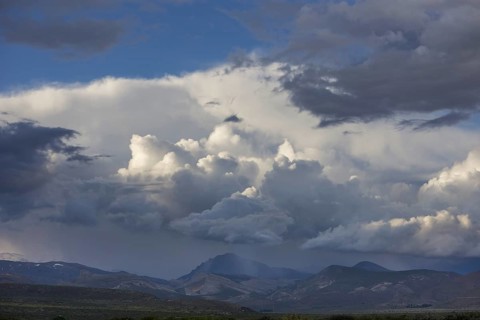 Rainy weather over the mountains in the evening
