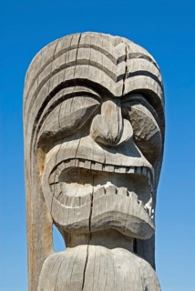 Tiki totem