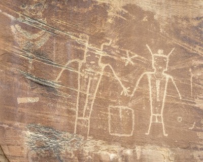 Fremont-style petroglyphs at the McConkie Ranch