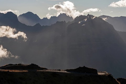 Silhouettes of the mountains in the Parque Natural de Madeira