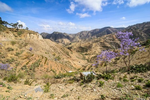 Mountain scenery along the road from Massawa to Asmarra
