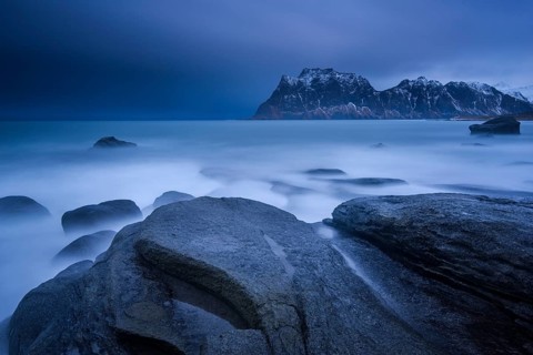 Rocks on the beach of Uttakleiv