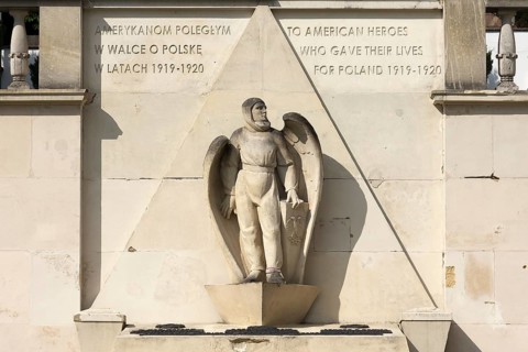 Tomb of an American pilot