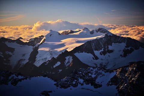 Mt Zuckerhutl and Sulzenauferner glacier