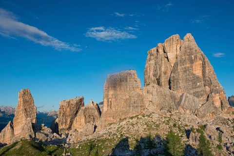 Cinque Torri with blue sky