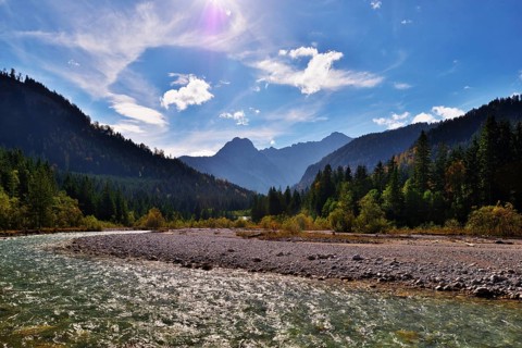 Risstal valley and Rissbach torrent with Mts Bettlerkarspitze and Schaufelspitze in the back