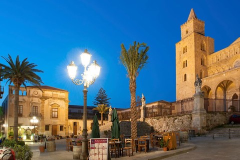 Square in front of the Cathedral of Cefalu