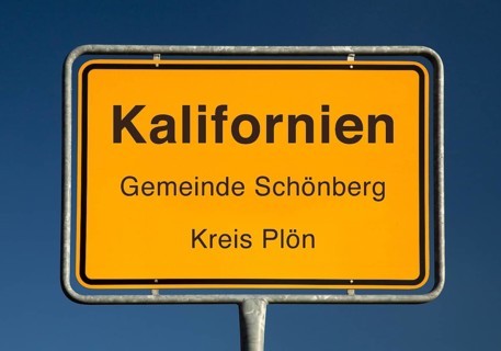 City limits sign