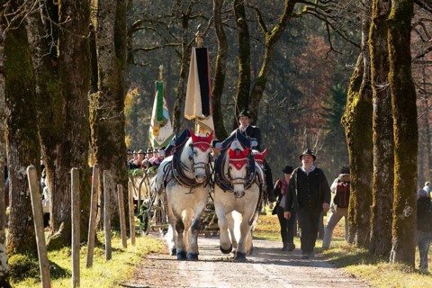 Carriage at Leonhardi ride in Kreuth