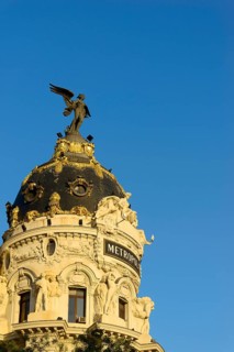 Dome with Victoria statue