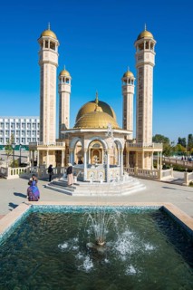 Yusuf Sakkazova mosque
