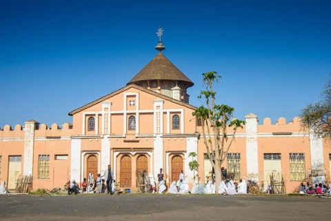 Pilgrims at the Easter ceremony