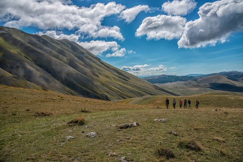 Trekkers on Piano Grande plateau