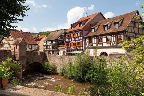 Half-timbered houses on the river Weiss