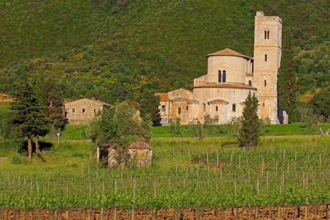 Abbey of Sant'Antimo in the Tuscan landscape