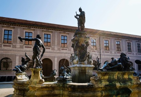 Statue of Otto von Wittelsbach on Wittelsbach fountain