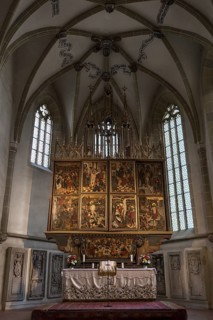 Medias altar