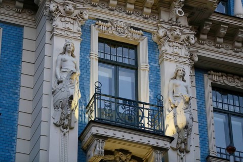 Balcony and female statues