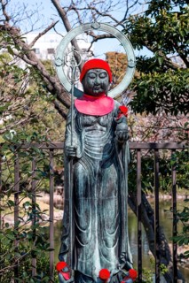 Statue of the Buddhist temple complex