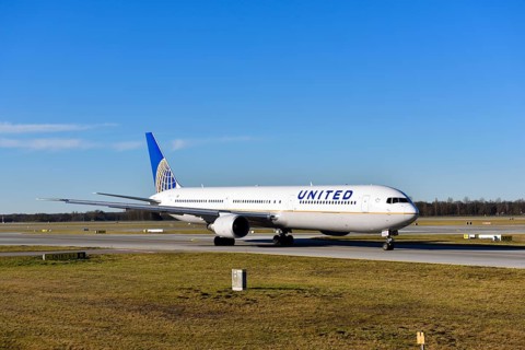 United Airlines Boeing B 767 rolling on the taxiway towards runway