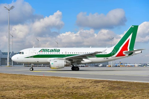 Alitalia Airlines Airbus A 319