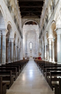Nave of the upper church with transept and apse