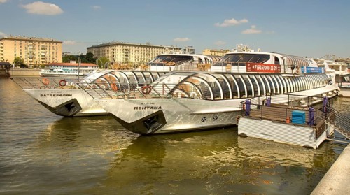 Excursion boats on Moskva River