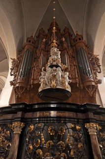 Baptismal font by Hinrich Gerwiges