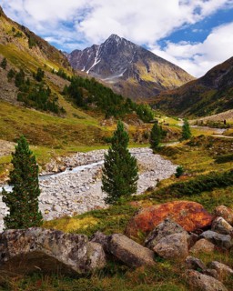Sulztal valley and Mt Schrankogel in the Stubai Alps