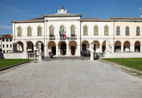 Piazza S. Liberale