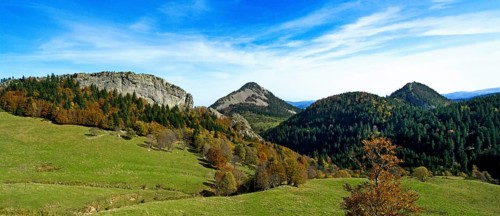Le Suc de Sara and Rocher des Pradoux