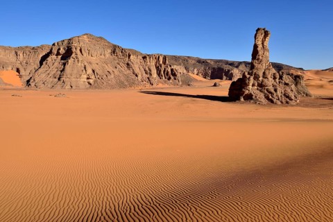 Sand dunes and rocks of Moul Naga