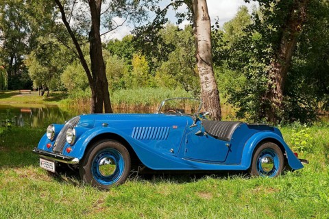 Morgan Plus 4