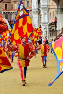 Flag-waver the Contrada of the Snail