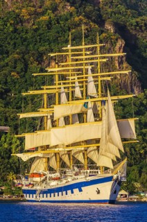 Sailing ship or tall ship